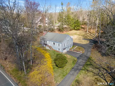 440 Roxbury Rd, Southbury, CT 06488