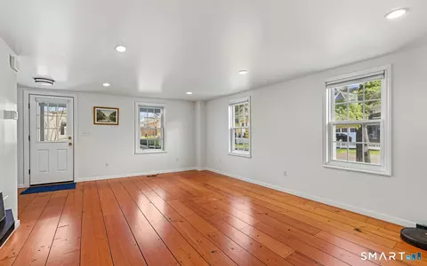 Living - 53 Maple St, Darien, CT 06820 photo 7 of 8