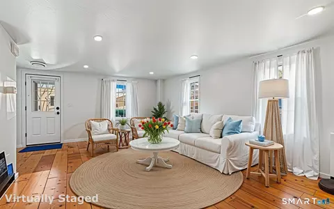 Living - 53 Maple St, Darien, CT 06820 photo 6 of 8
