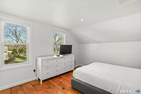 Bedroom - 53 Maple St, Darien, CT 06820 photo 3 of 4