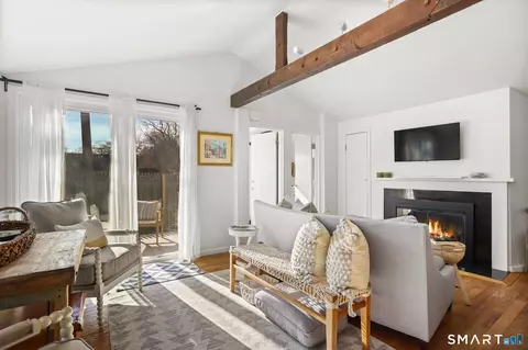 Living - 53 Maple St, Darien, CT 06820 photo 2 of 8