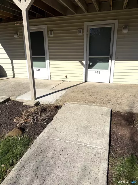 443 E Mitchell Ave #443, Cheshire, CT 06410