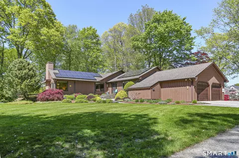 1185 Stillson Rd, Fairfield, CT 06824