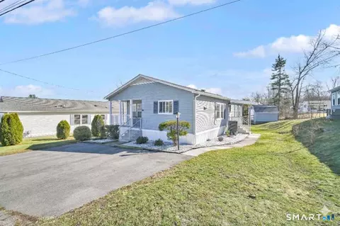 7 Eastview Rd, Southington, CT 06489