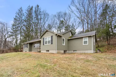 183 Old Hall Rd, Woodstock, CT 06281