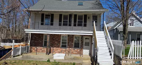 36 Reynolds St, Norwich, CT 06360