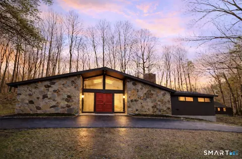 58 Bush Hill Rd, Lebanon, CT 06249