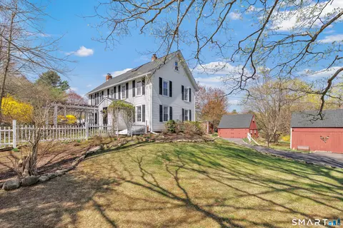 117 Quaker Farms Rd, Oxford, CT 06478