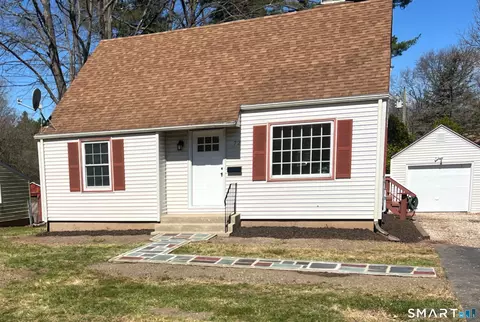 72 Hartford Ave, Newington, CT 06111