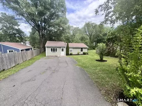 237 Stadley Rough Rd, Danbury, CT 06811