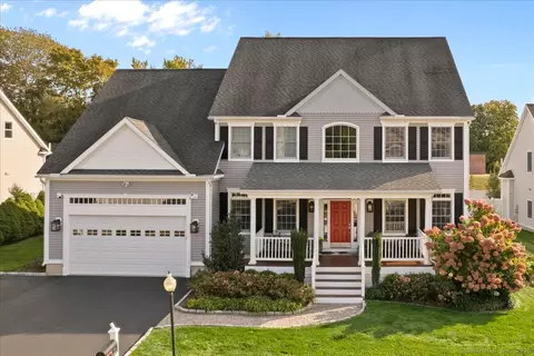 36 Randolph Farm Rd, Milford, CT 06461