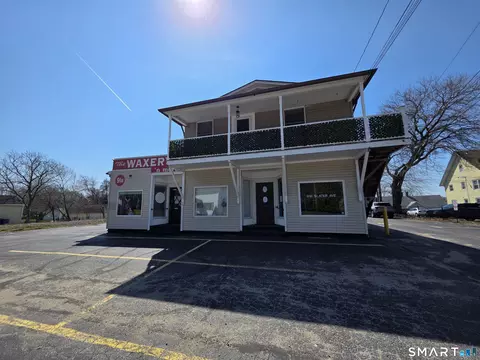 91 Slater Ave, Griswold, CT 06351