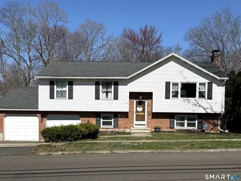 417 S Main St, Wallingford, CT 06492