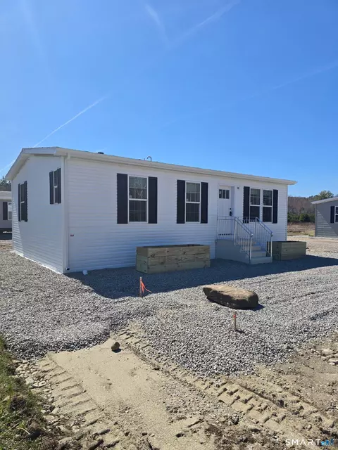 421 Norwich-westerly Road, North Stonington, CT 06359