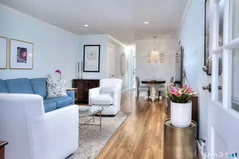 245 Unquowa Rd #27, Fairfield, CT 06824