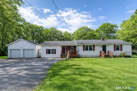 13 Litchfield Ave, Killingly, CT 06263