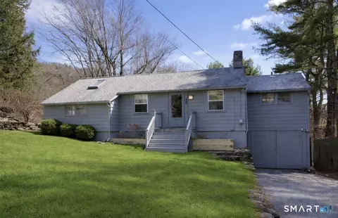 420 Salmon Kill Rd, Lakeville, CT 06039
