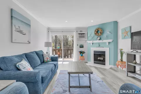 80 Granite Rd #80, Guilford, CT 06437