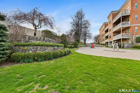 50 Stone Ridge Way #2A, Fairfield, CT 06824