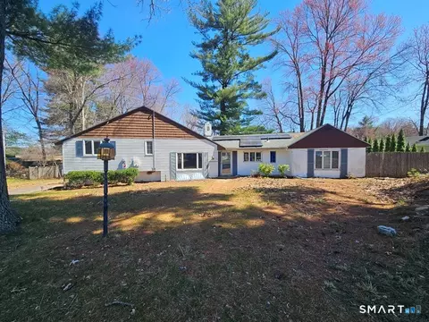 114 Cottage Rd, Enfield, CT 06082