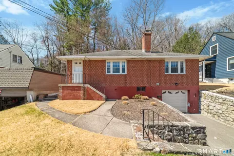 213 Spring St, Torrington, CT 06790