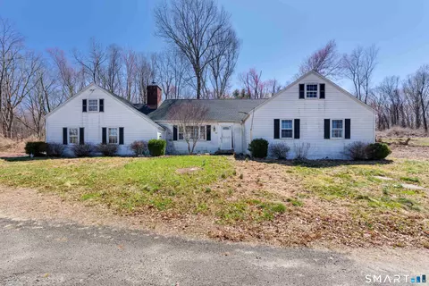 137 Davenport Rd, Roxbury, CT 06783
