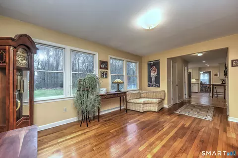 Entry Way - 14 Ann Dr, Bethany, CT 06524 photo 6 of 6