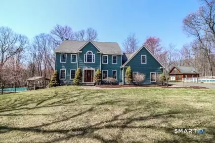 23 Sun Pond Ln, New Milford, CT 06776
