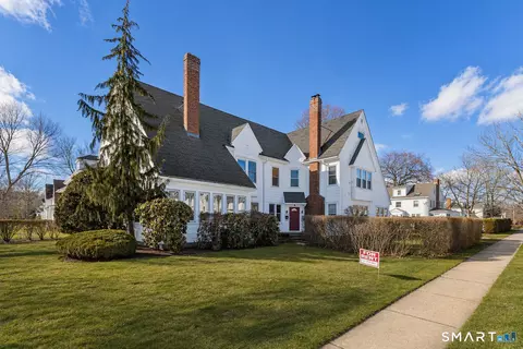 1955 Chapel St, New Haven, CT 06515