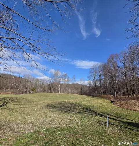 8 Taber Rd # A, Sherman, CT 06784 photo 4