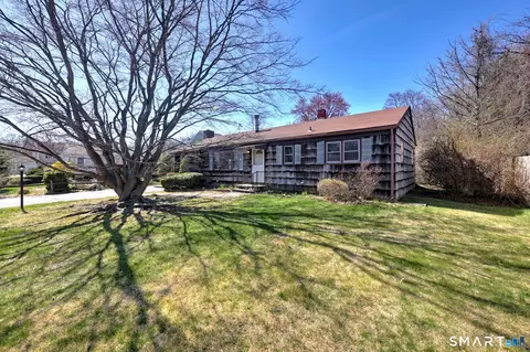 12 Ray Bob Rd, Milford, CT 06461