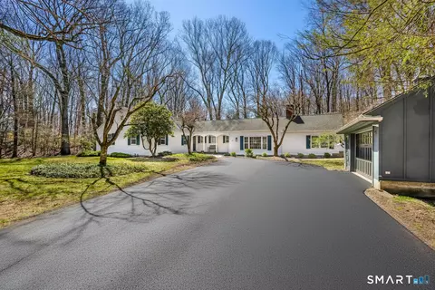 43 Twin Oak Ln, Wilton, CT 06897