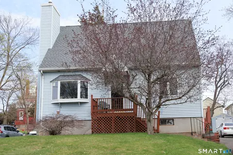 575 Broadview Ter, Hartford, CT 06106