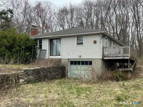 2582 Boston Tpke, Coventry, CT 06238