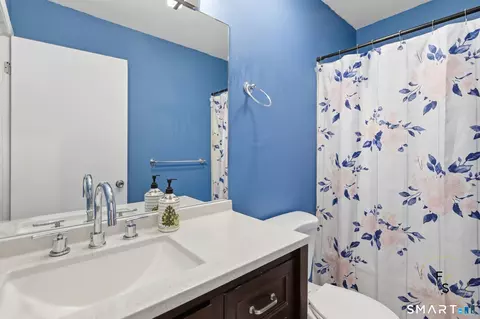 Bath - 5 David Dr #5, East Windsor, CT 06088 photo 3 of 3