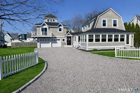 31 Sols Point Rd, Clinton, CT 06413