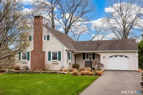269 Pine Ln, Wethersfield, CT 06109