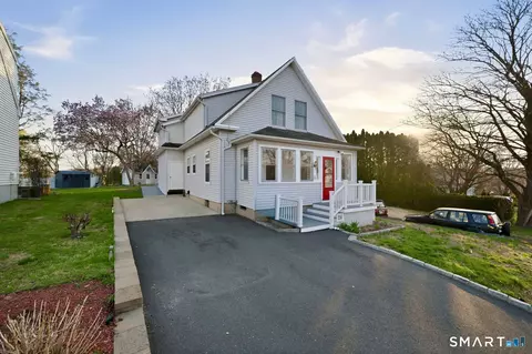 28 Golec Ave, Shelton, CT 06484
