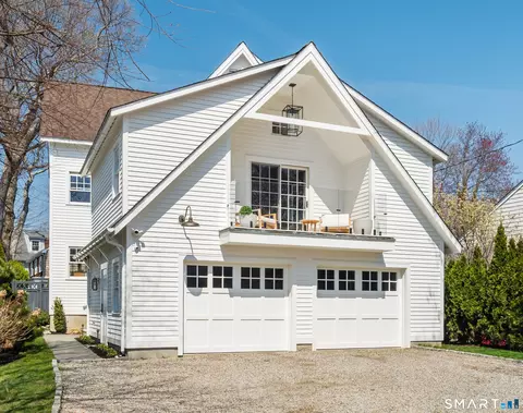 22 Craw Ave, Norwalk, CT 06853