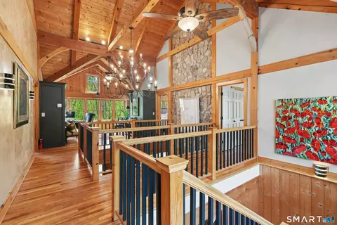 Entry Way - 15 Silversmith Ln, Redding, CT 06896 photo 3 of 3