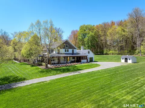 Exterior - 15 Silversmith Ln, Redding, CT 06896 photo 10 of 13