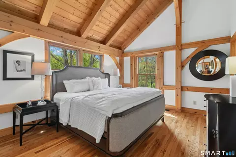 Bedroom - 15 Silversmith Ln, Redding, CT 06896 photo 4 of 6