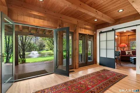 Entry Way - 15 Silversmith Ln, Redding, CT 06896 photo 2 of 3
