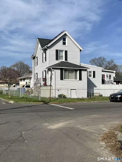 70 Orange St, Stratford, CT 06615