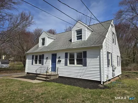 140 Willow St, Cheshire, CT 06410