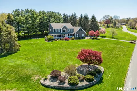 10 Yogananda St, Sandy Hook, CT 06482