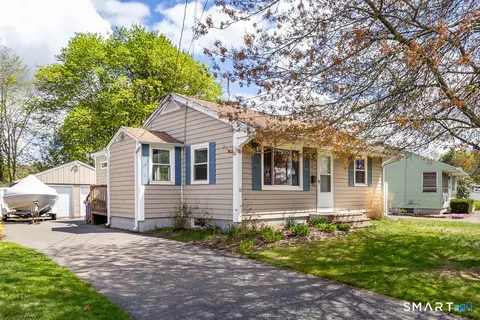 65 Lawncrest Dr, Southington, CT 06489