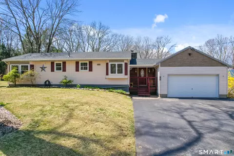 82 N Pond Rd, Hebron, CT 06231