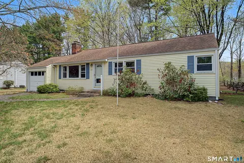 143 S New Rd, Hamden, CT 06518