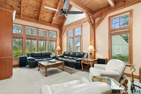 9 Obtuse Rocks Rd # -A, Brookfield, CT 06804